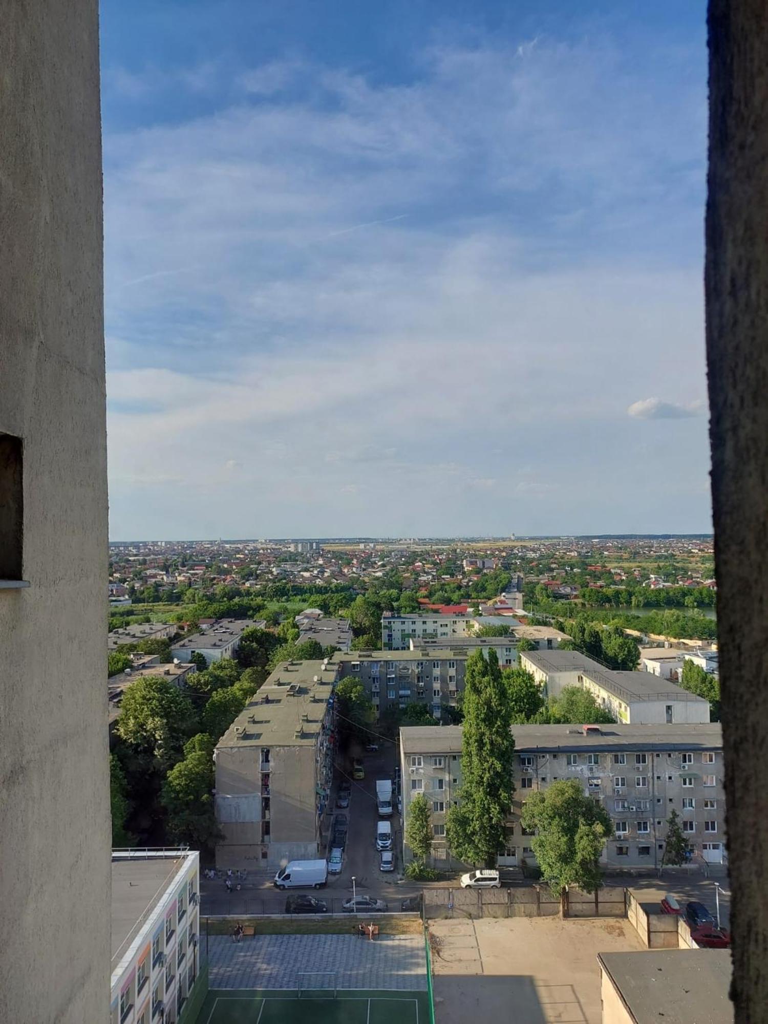 Panorama Mega Apartament Pantelimon Bucarest Esterno foto