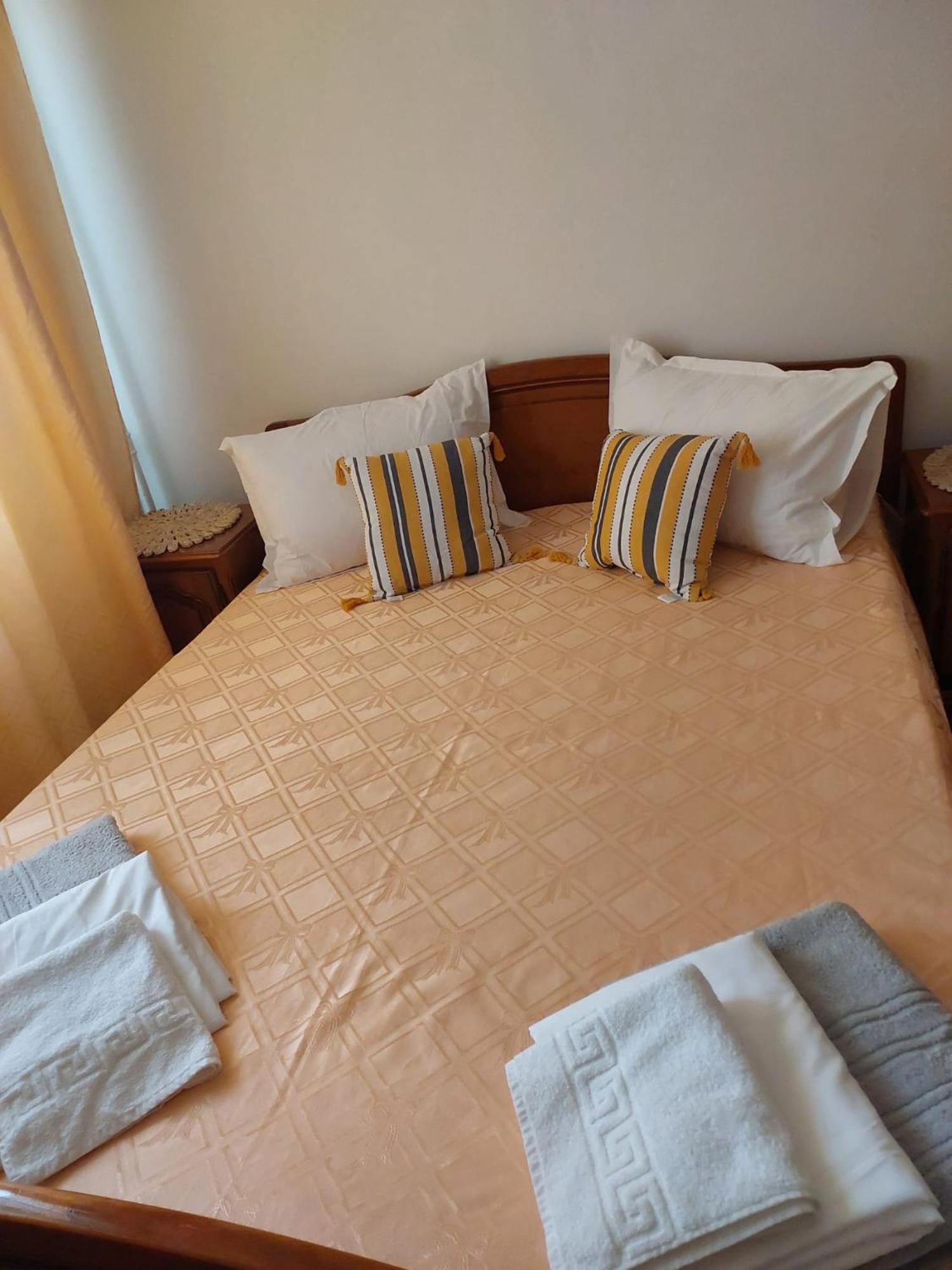 Panorama Mega Apartament Pantelimon Bucarest Esterno foto